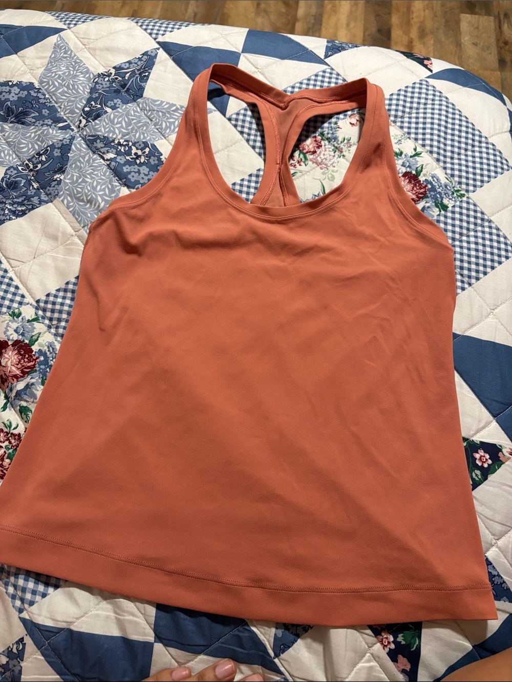 lululemon athletica Women's Tank Top - Rust